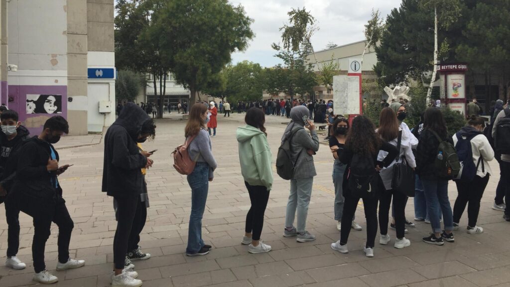 Hacettepe Üniversitesi,