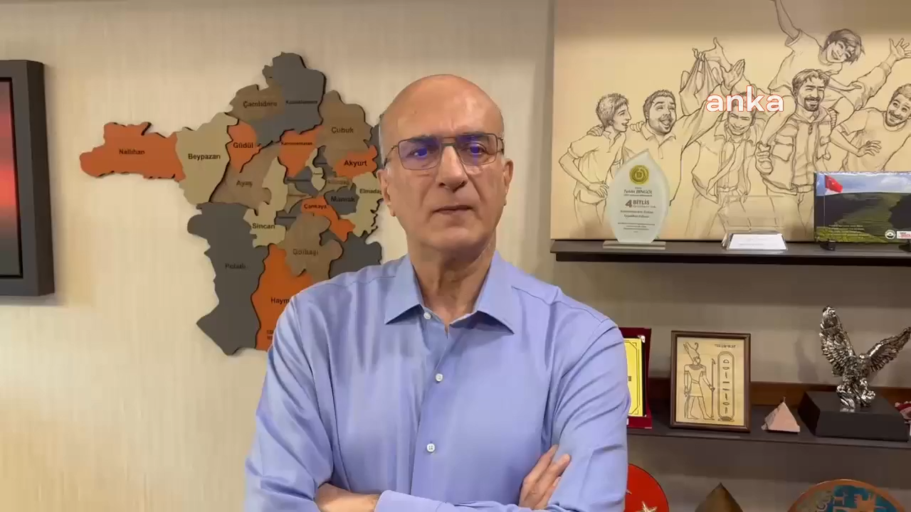 Tekin Bingöl,