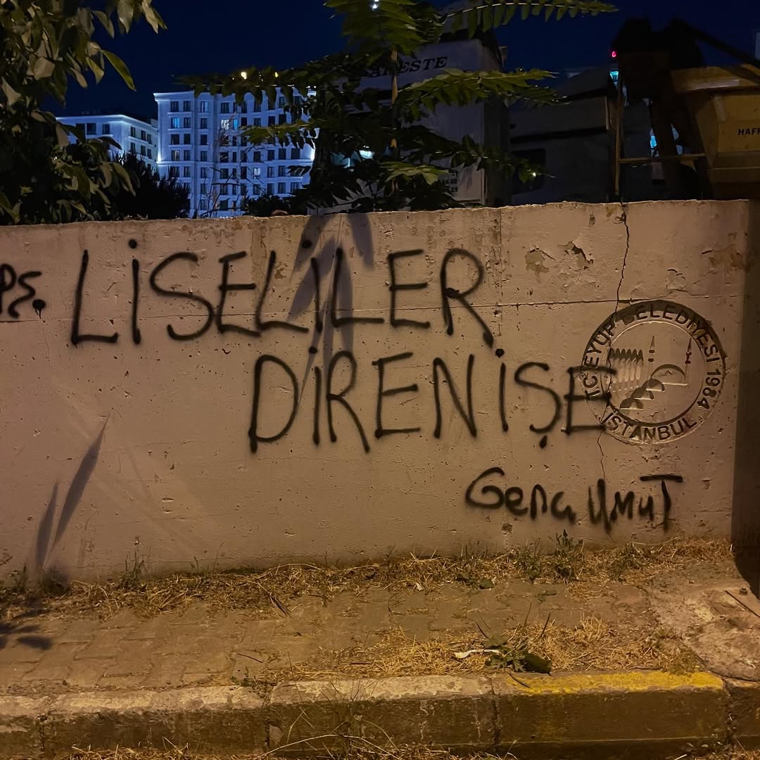 Liseli Genç Umut,