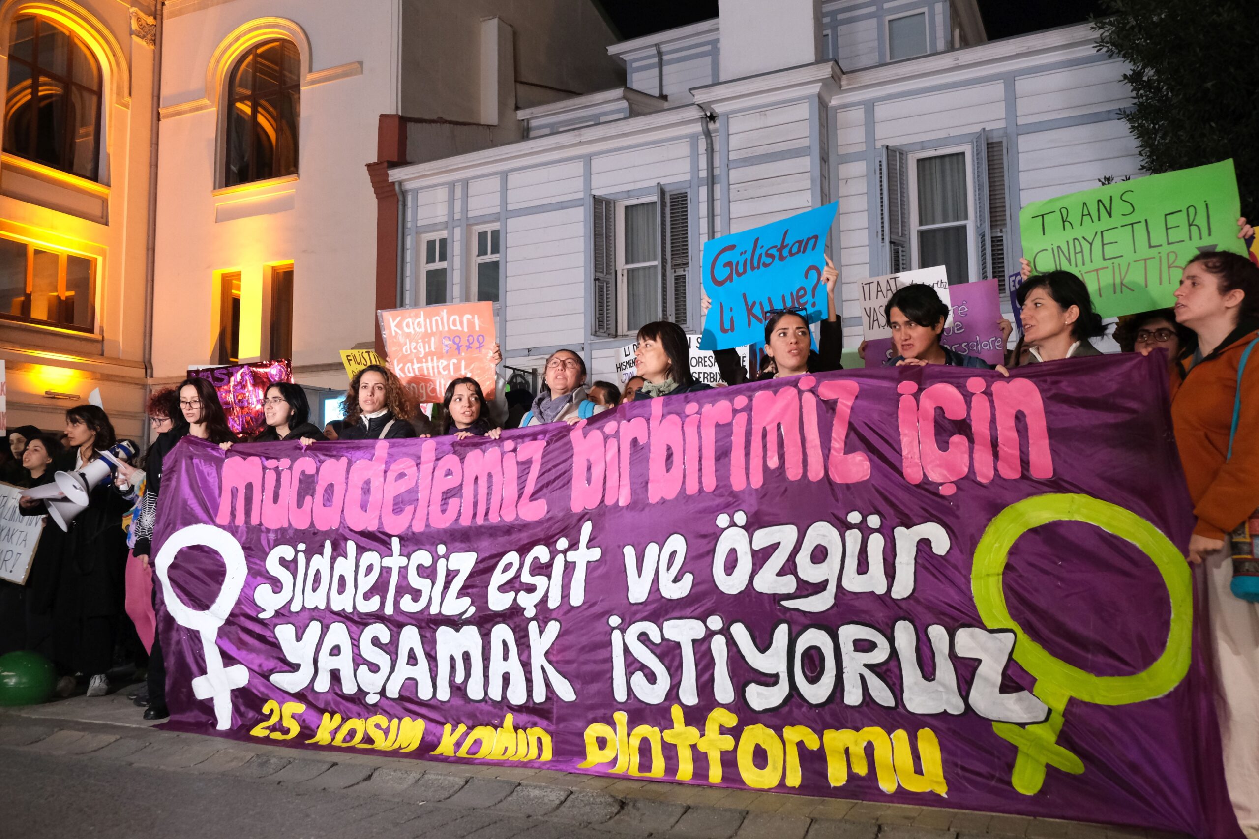 25 Kasım Kadına Yönelik Şiddete Karşı Uluslararası Mücadele Günü,